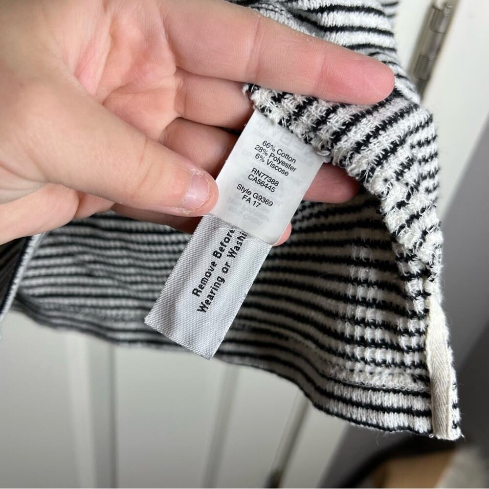 Madewell Miles Funnelneck Black & White Stripe Sweatshirt Size XXS - Picture 5 of 6